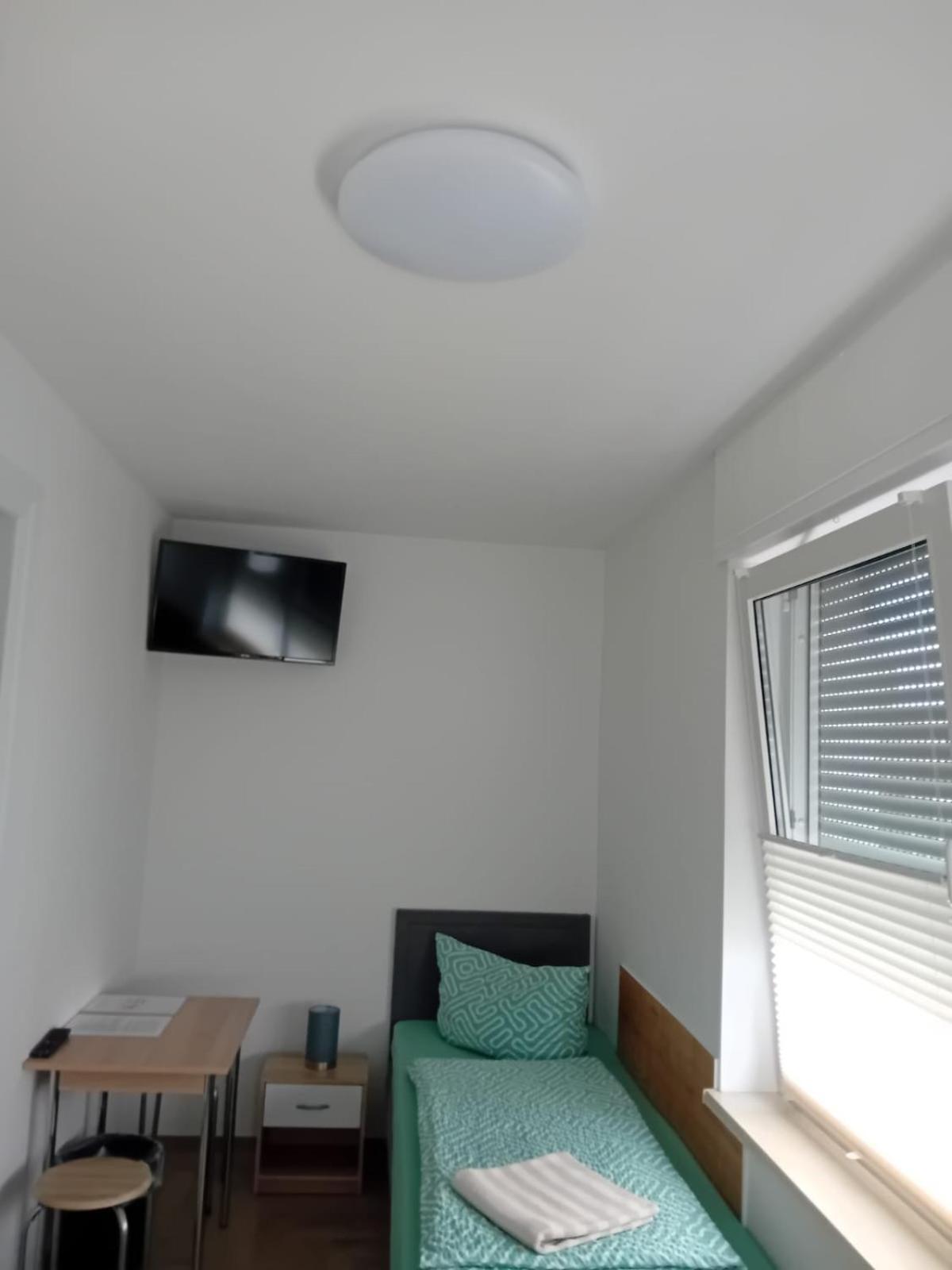 Hotel Grosses Haus Zossen Zewnętrze zdjęcie